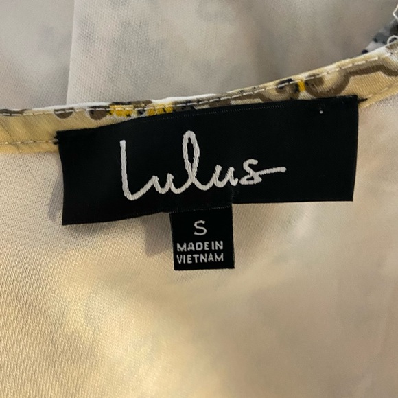 Spring dress - Picture 4 of 5